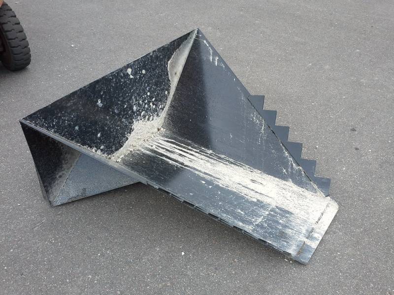 48 Tree Spade (Skid Steer)