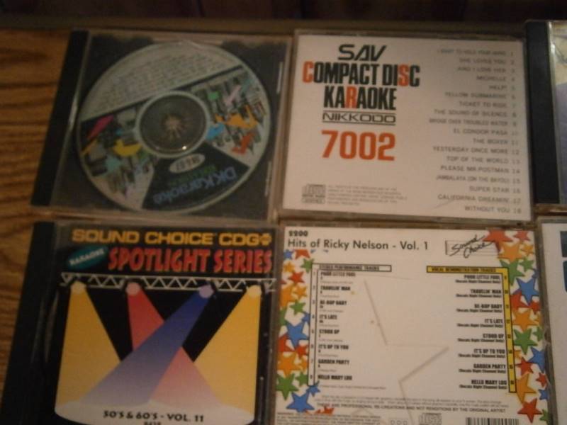 (12) Karaoke CD-Gs