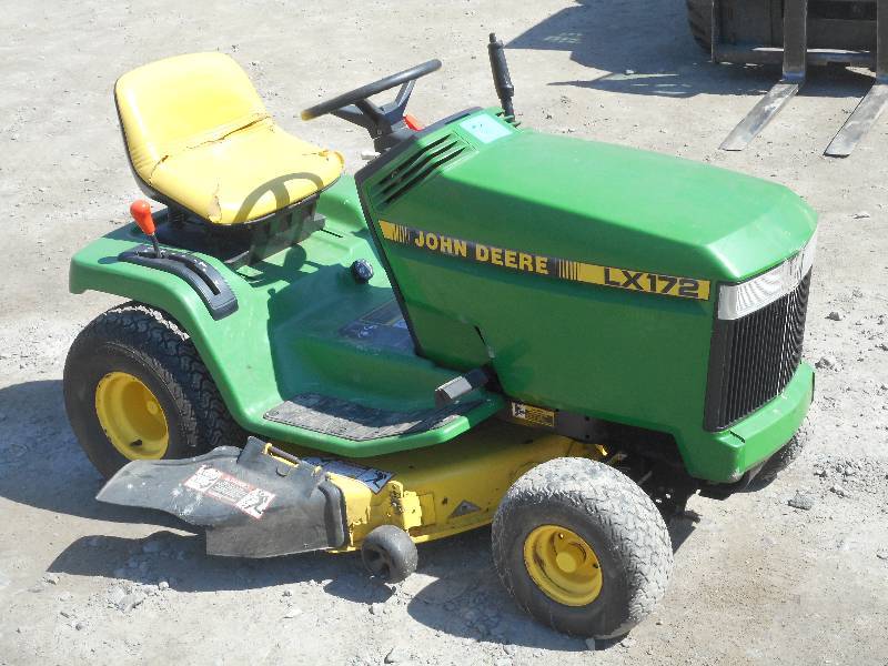 John Deere LX172 Lawn Tractor, 14HP... | LE May Lawn Equipment & More ...