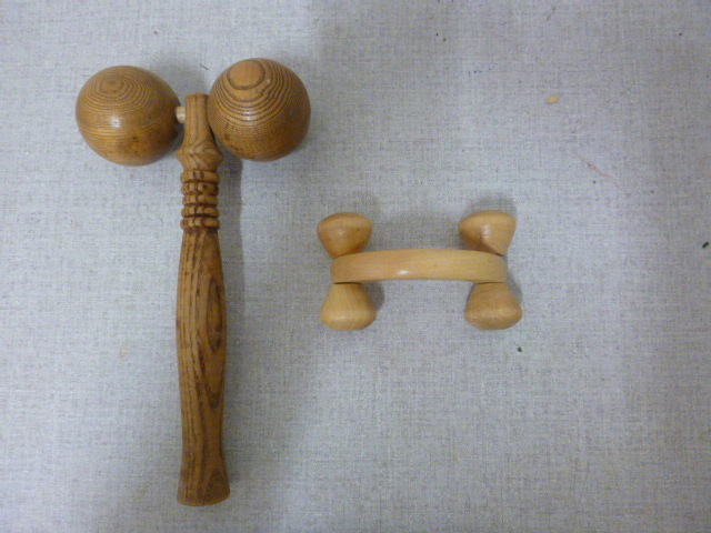 lot 20 image: 2 Massage Rollers