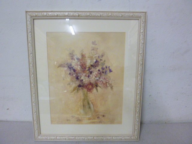lot 42 image: Floral Print