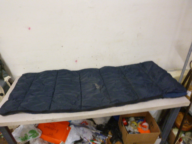 lot 84 image: Sleeping Bag