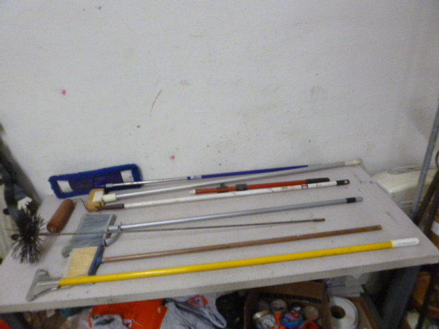 lot 112 image: Miscellaneous Mops and Brooms