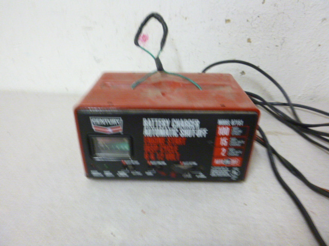 lot 158 image: Century Battery Charger