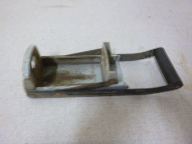 lot 159 image: Can Crusher