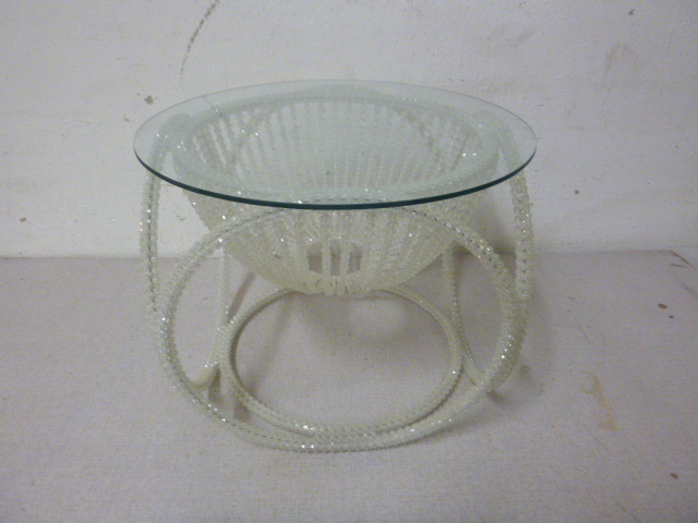 lot 192 image: End Table