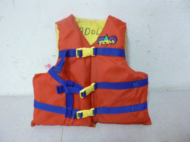 lot 198 image: Stearns Life Vest