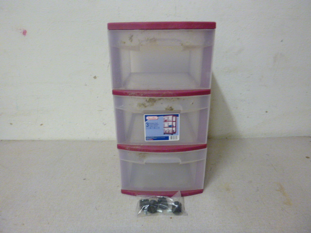 lot 203 image: Sterilite 3 Drawer Storage Unit