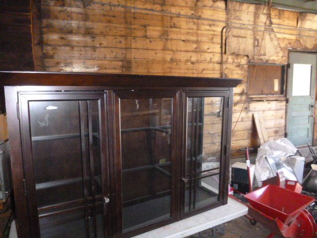lot 3 image: China Hutch Top