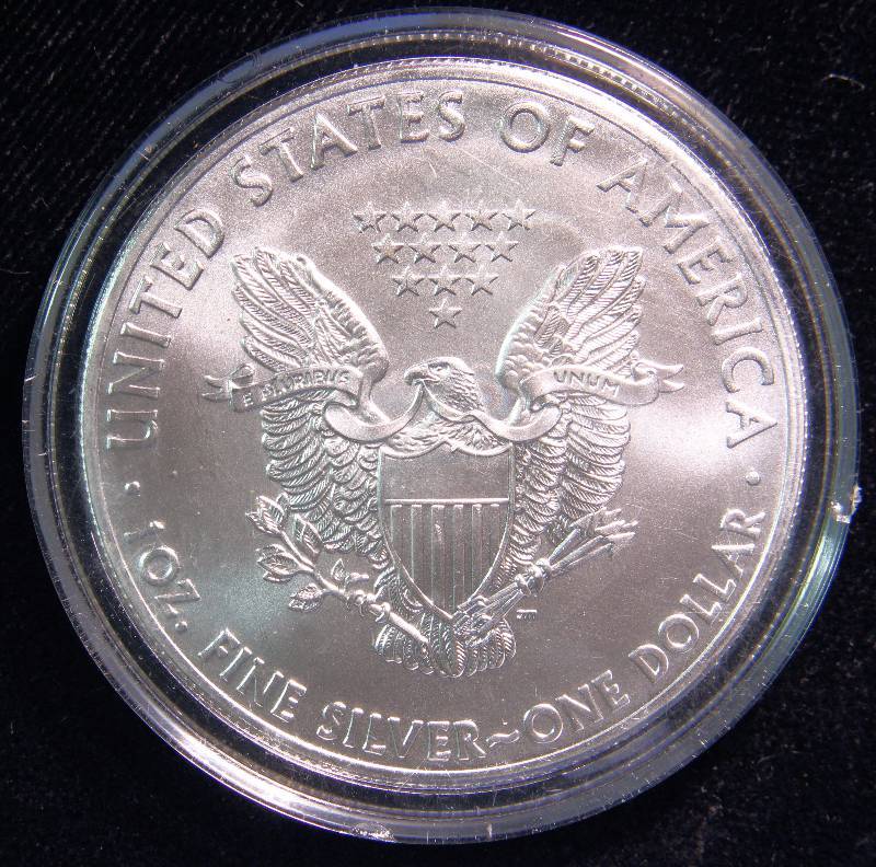 2014 AMERICAN SILVER EAGLE 1 TROY OZ. .999 FINE SILVER DOLLAR IN AIRTITE CAPSULE