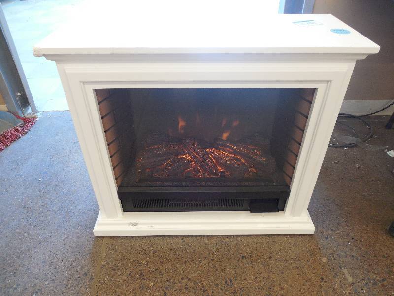 lot 21 image: 32 ELECTRIC FIREPLACE & MANTLE