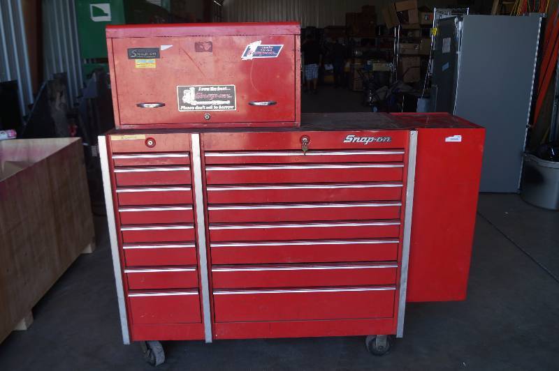 lot 24 image: Snap On Toolbox