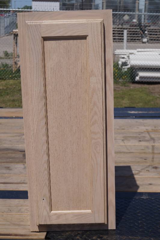 lot 30 image: Upper Cabinet