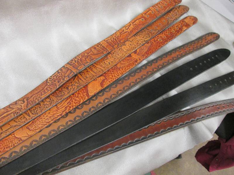 lot 53 image: Lot of 7 genuine leather buckle rea...