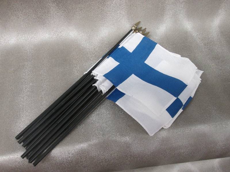 lot 106 image: Lot of 11 4x6 Finland flags...
