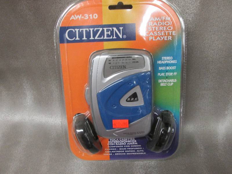 lot 109 image: Citizen AM-FM Cassette Player with ...