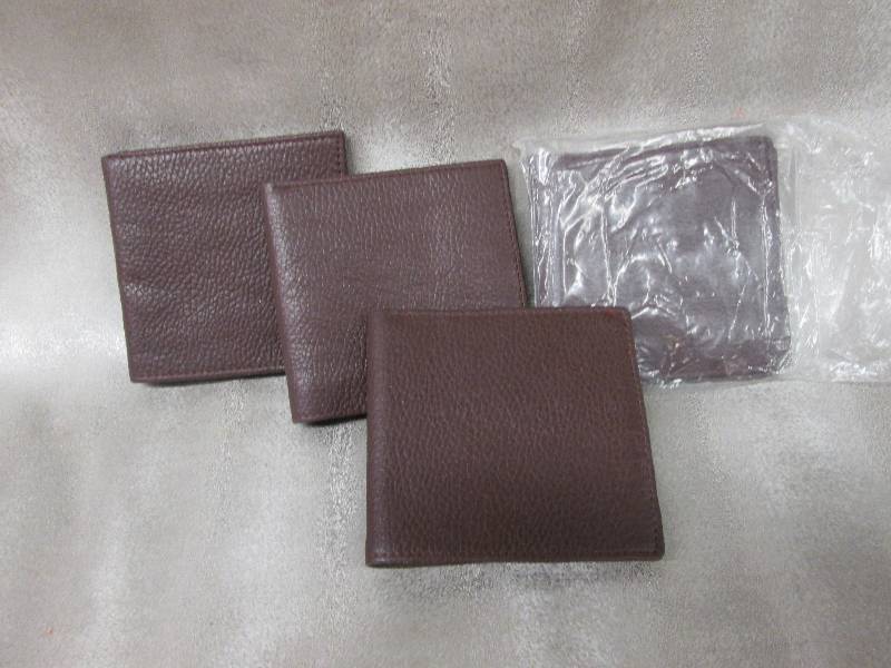 lot 135 image: Lot of 4 Brown Bi-fold Billfolds...