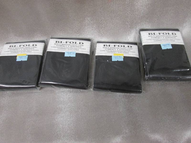 lot 142 image: Lot of 4 genuine leather black bi-f...