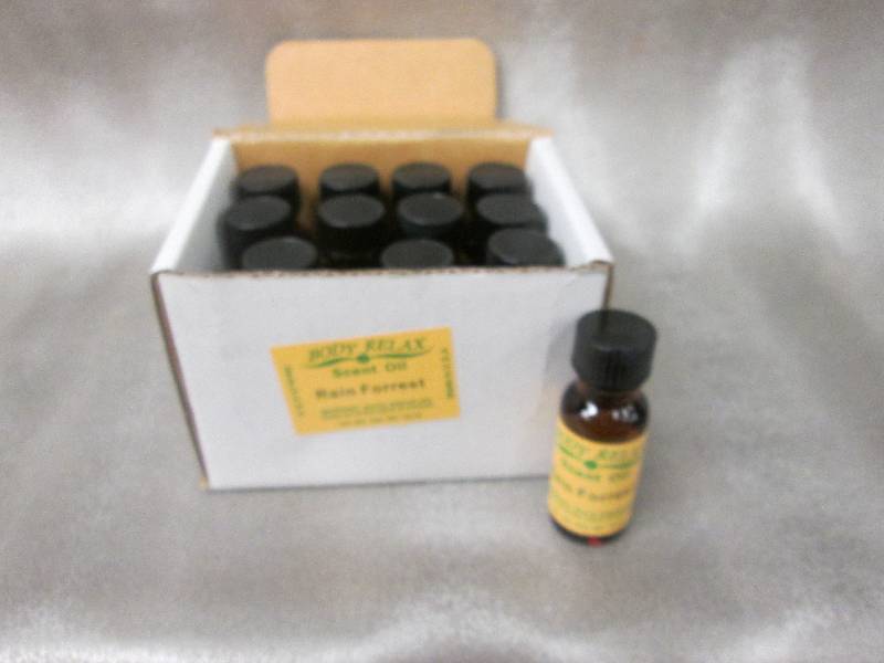 lot 178 image: Body Relax Scent Oil 15 ml each Rai...