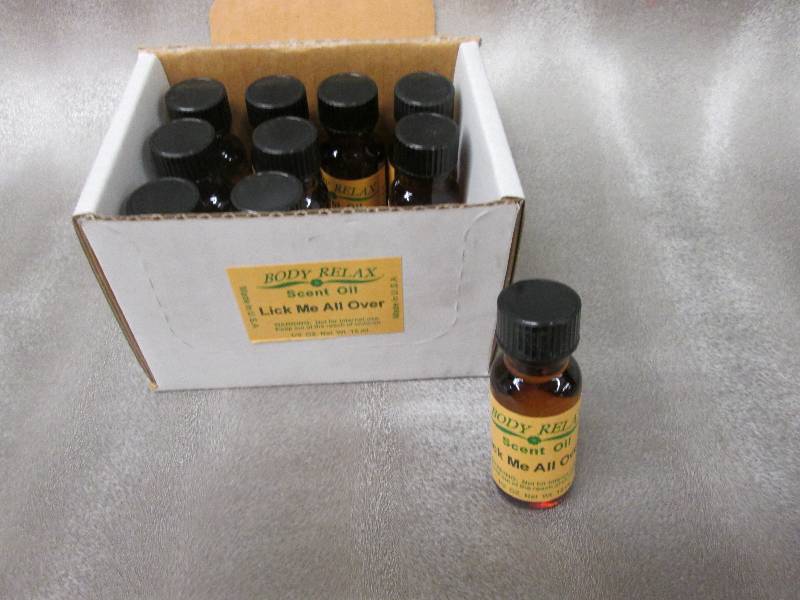 lot 182 image: Body Relax Scent Oil 15 ml each Lic...