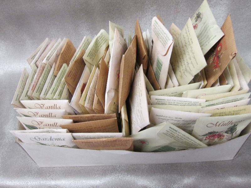 lot 211 image: Large lot of assorted fragranced sa...