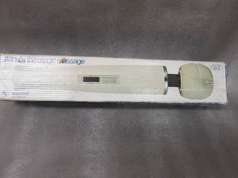 lot 226 image: Magic Massage, 2 speed massager...