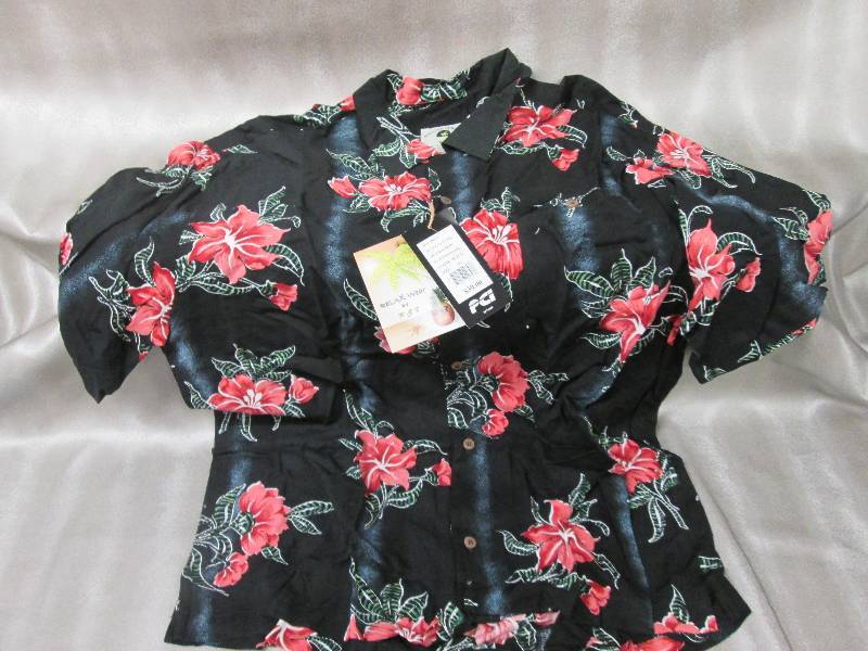 lot 251 image: Rayon Hawaiian Shirt XL- black...