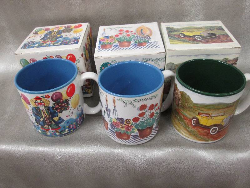lot 273 image: Gift ceramic mugs, lot of 3...