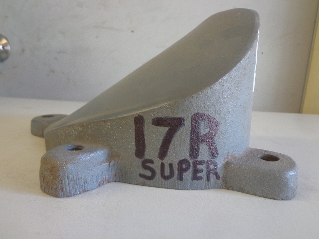 lot 7 image: 17R Super       100 Series Pitch Block