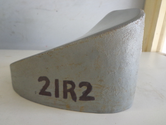 lot 17 image: 21R2    100 series Pitch Block