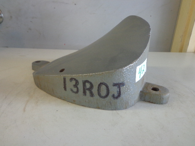 lot 42 image: 13ROJ      100 Series Pitch Block