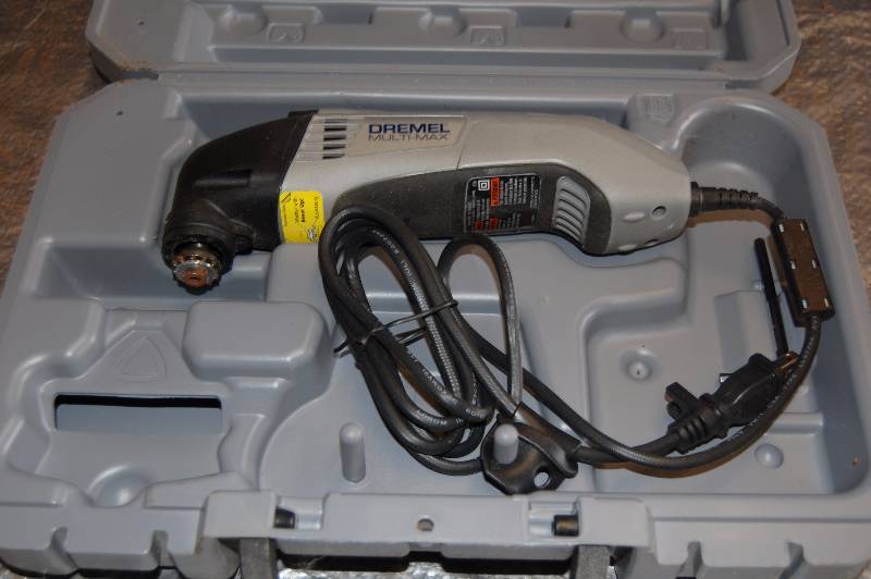 lot 36 image: Multitool