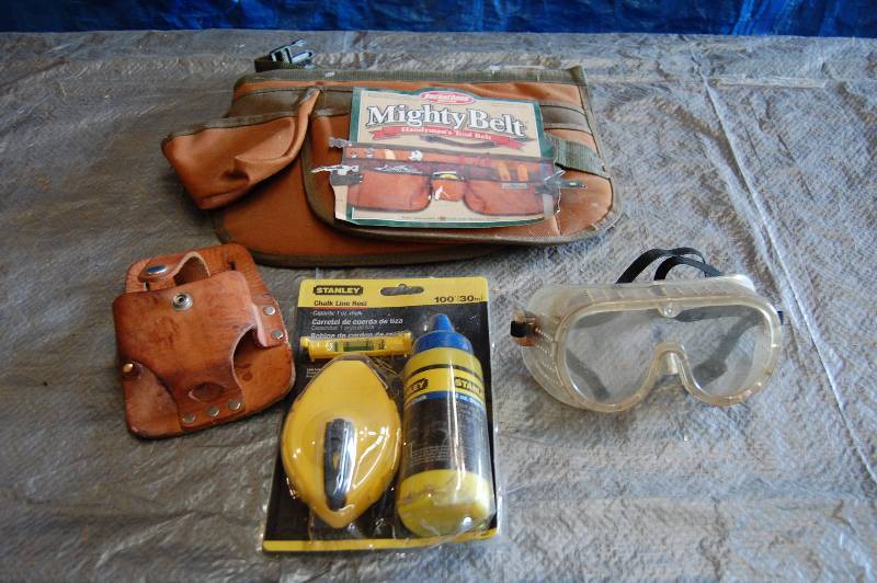 lot 81 image: Tool Accessories (Roofers Special)