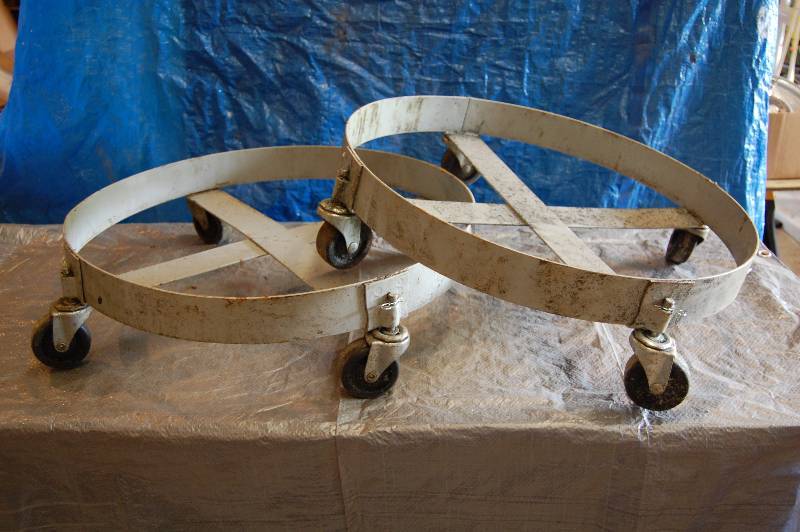 lot 87 image: Barrel Rollers