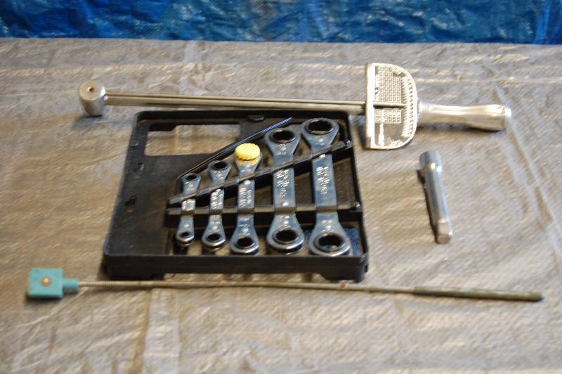 lot 127 image: Racheting Wrench Set