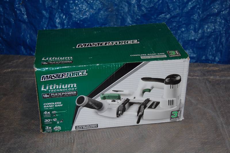 lot 132 image: Hand Operated Cordless Band Saw (NEW IN BOX)