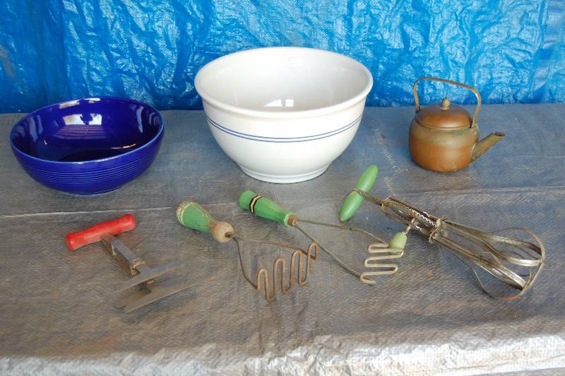 lot 168 image: Kitchenware