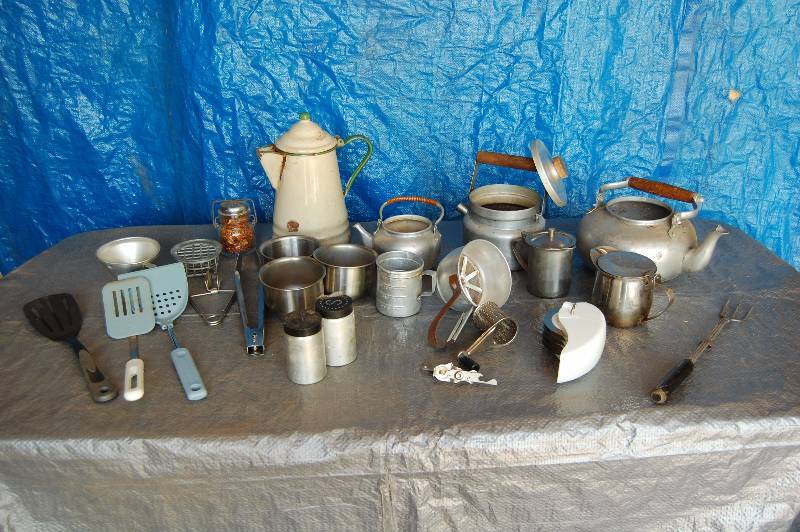 lot 173 image: Vintage Kitchenware