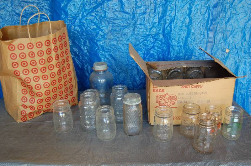 lot 196 image: Mason Jars