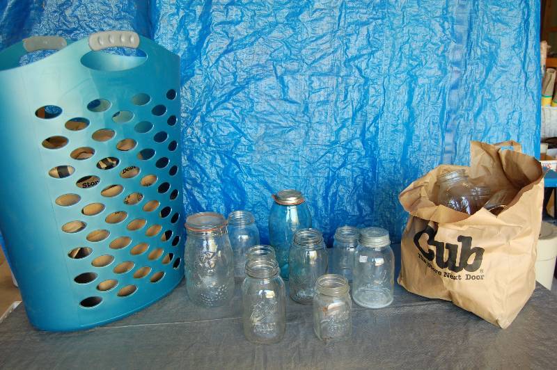 lot 198 image: Mason Jars
