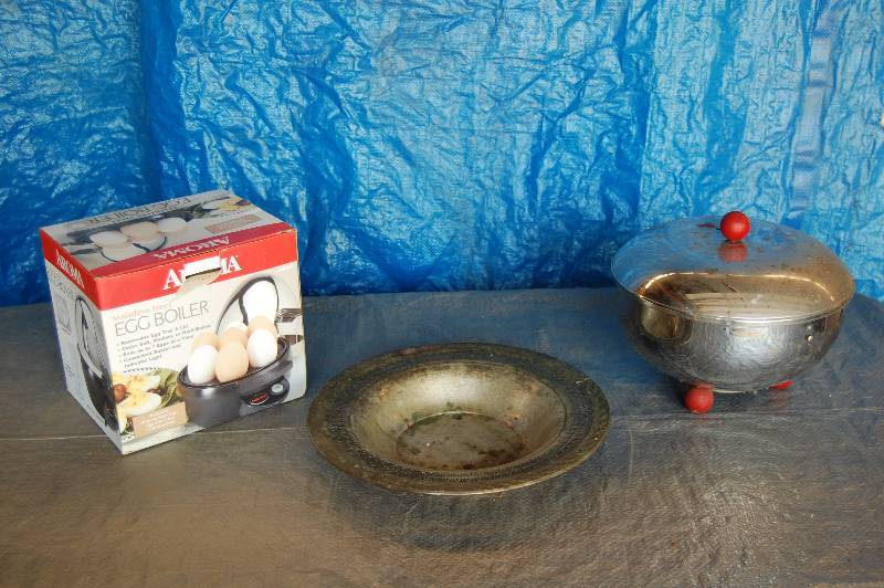 lot 199 image: Housewares