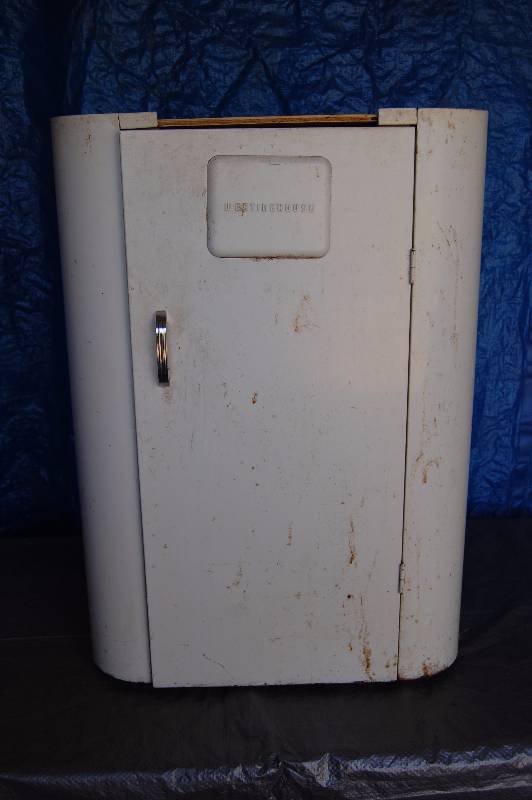 lot 204 image: Metal Kitchen Stand