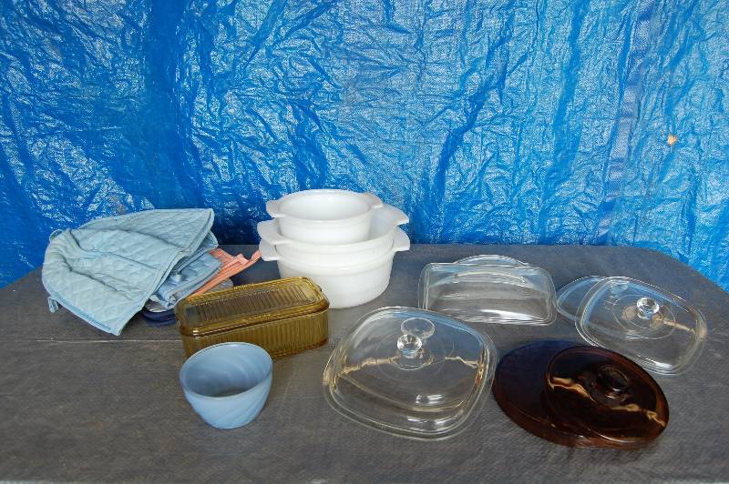 lot 227 image: Assorted Casserole Dishes