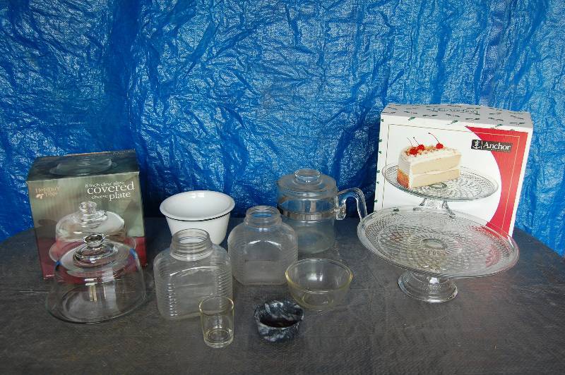 lot 228 image: Glassware