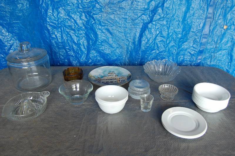 lot 237 image: Assorted Glassware and Dishes