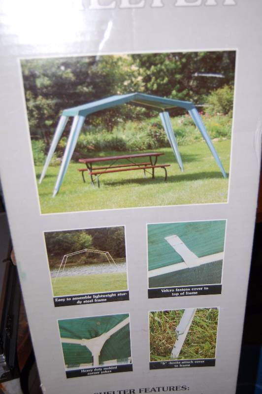 lot 264 image: Sun Shelter