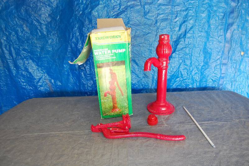 lot 283 image: Decorative Pump
