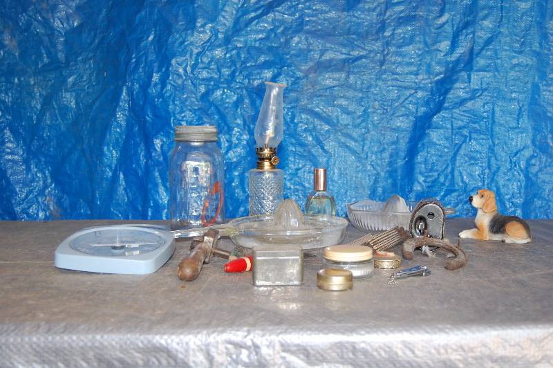 lot 294 image: Household Assortment