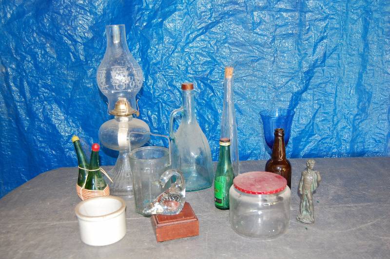 lot 297 image: Household Decor