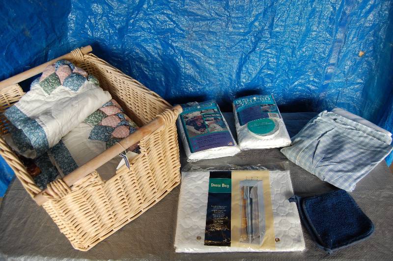 lot 303 image: Bedding and Accessories